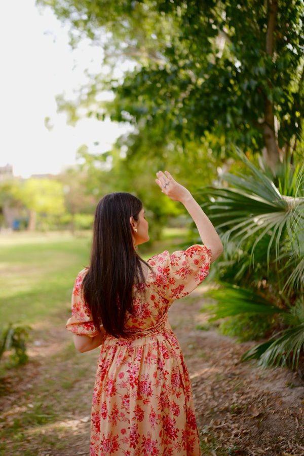 Lawn-Floret Dream - Image 6