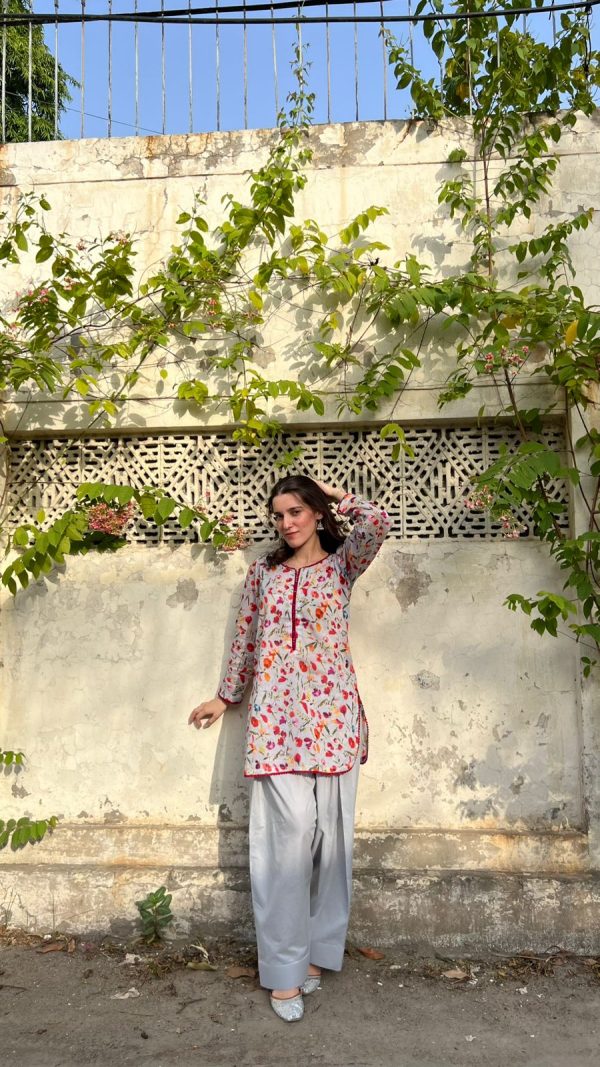 Lawn-Floral Farshi Shalwar Kameez - Image 3