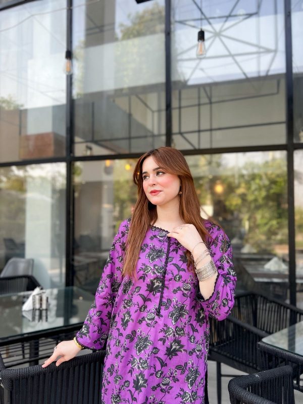 Lawn-Lavender Bloom Farshi Shalwar Kameez - Image 11