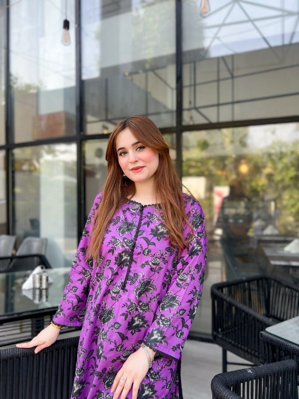 Lawn-Lavender Bloom Farshi Shalwar Kameez - Image 5