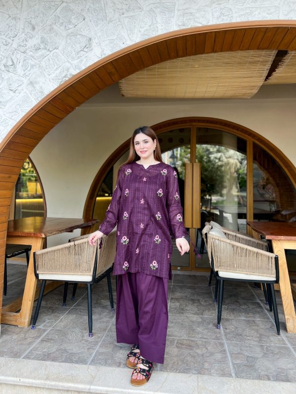 Purple Embroidered Doria Lawn Farshi - Image 10