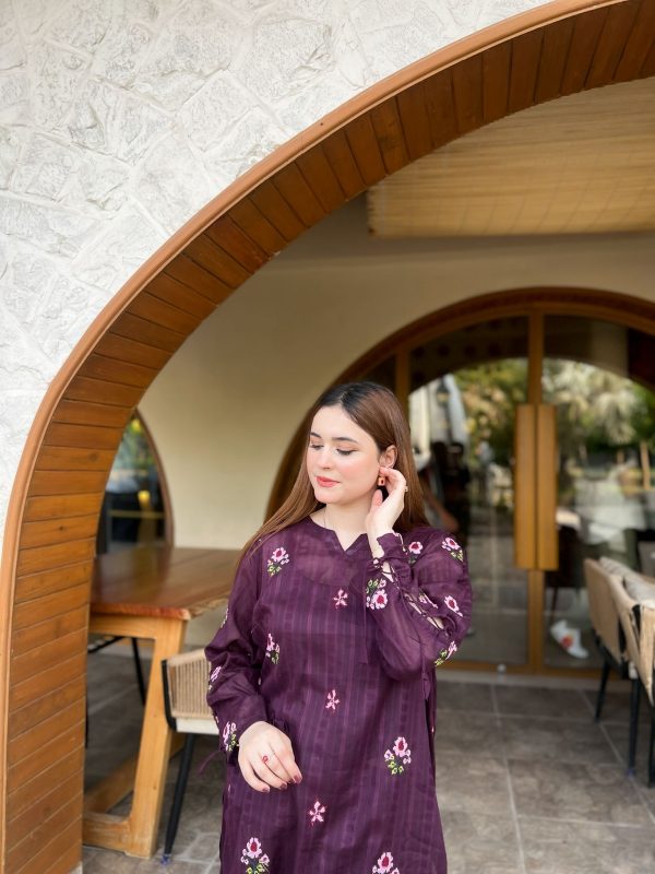 Purple Embroidered Doria Lawn Farshi - Image 7