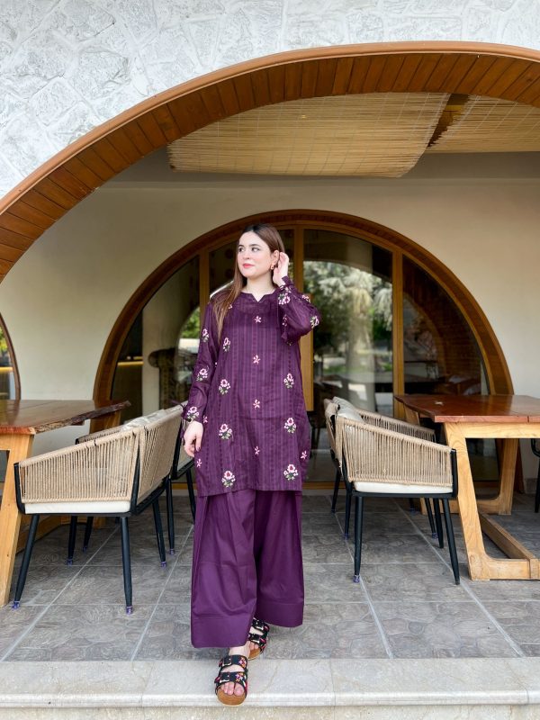 Purple Embroidered Doria Lawn Farshi - Image 5