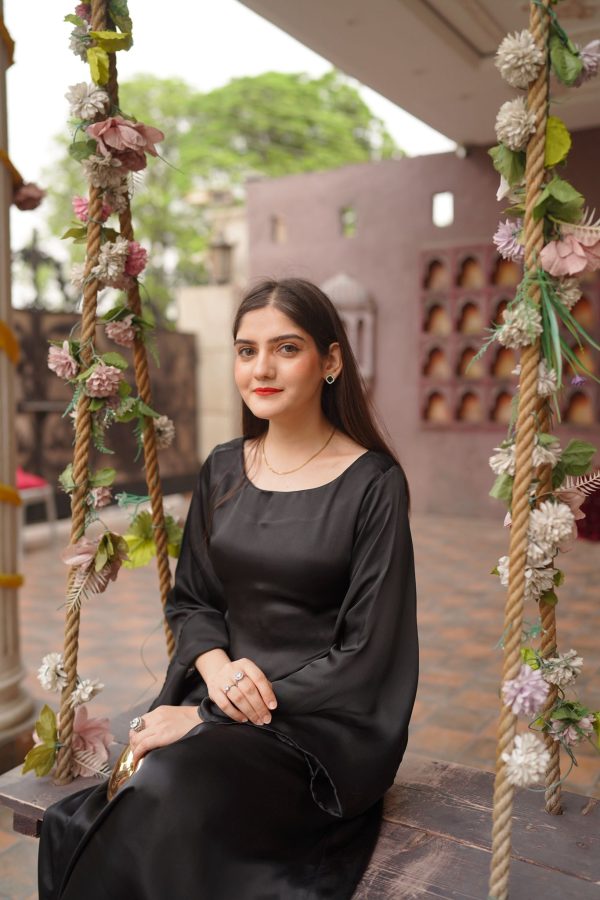 Black Silk Long Dress - Image 7