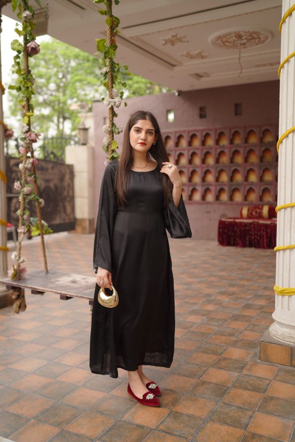 Black Silk Long Dress - Image 3
