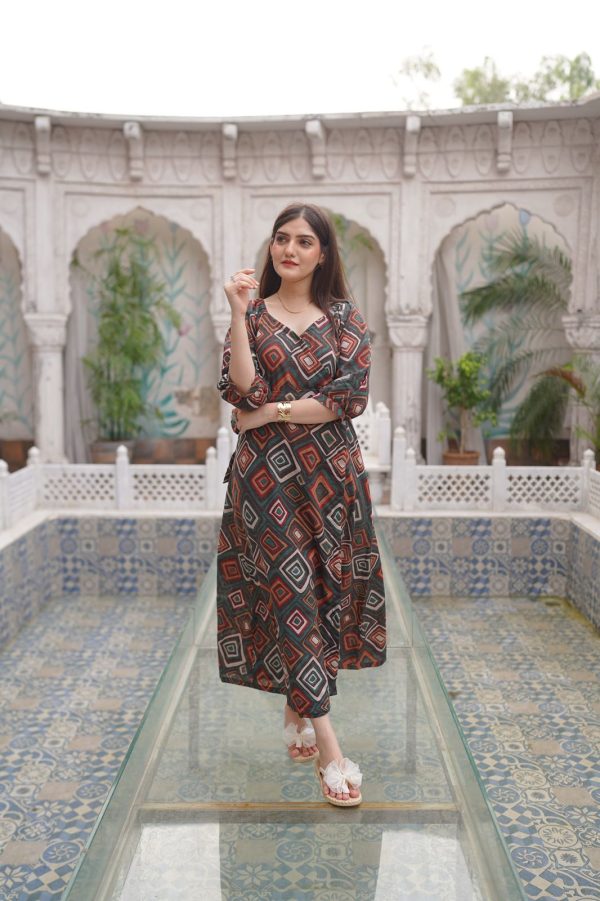 Lawn Retro Long Dress - Image 3