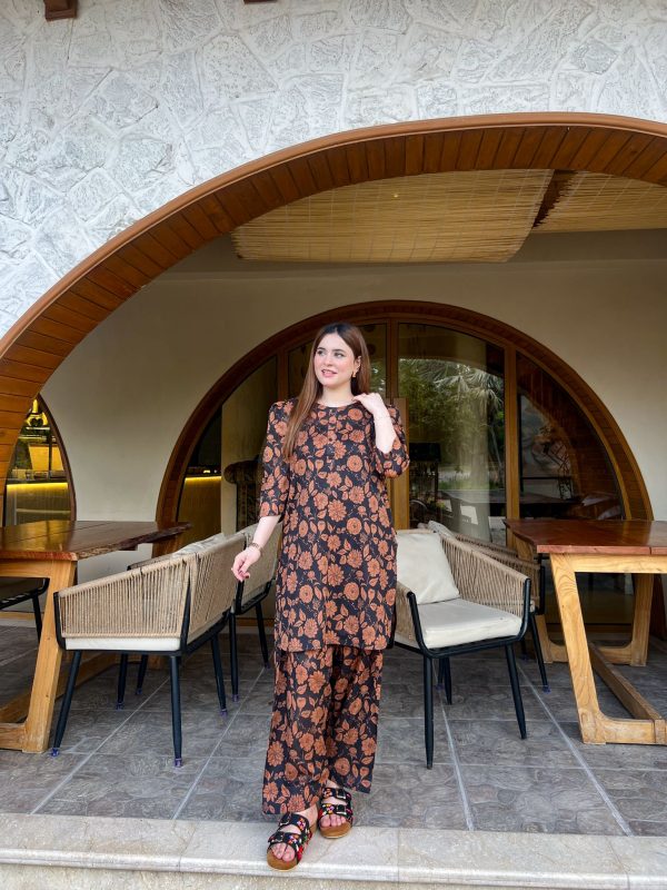Lawn-Autumn Rose Shalwar Kameez - Image 4