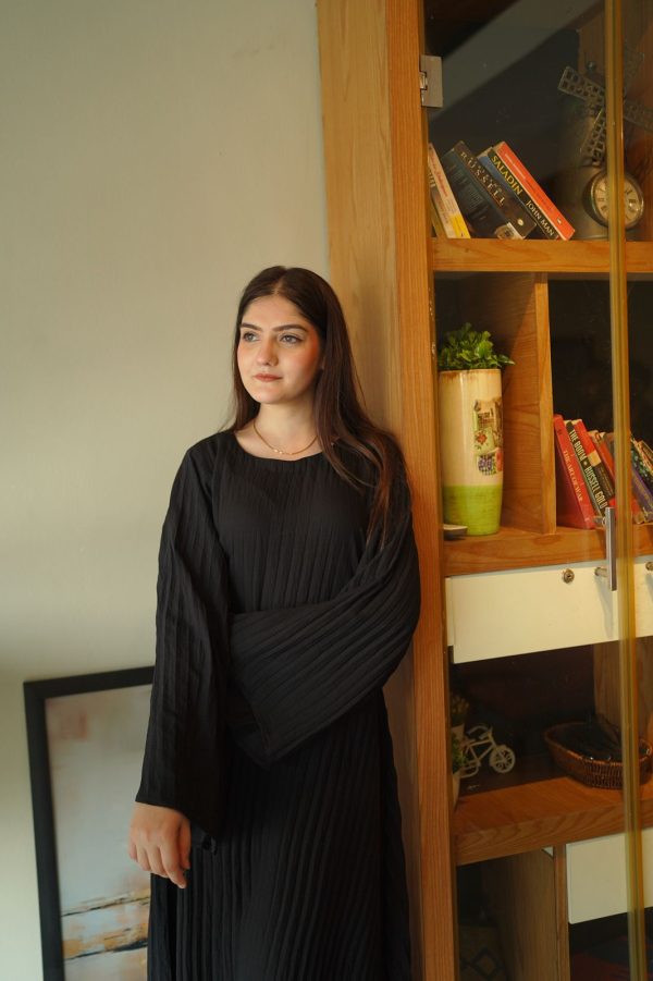 Black Crushed Solid Dress - Image 7