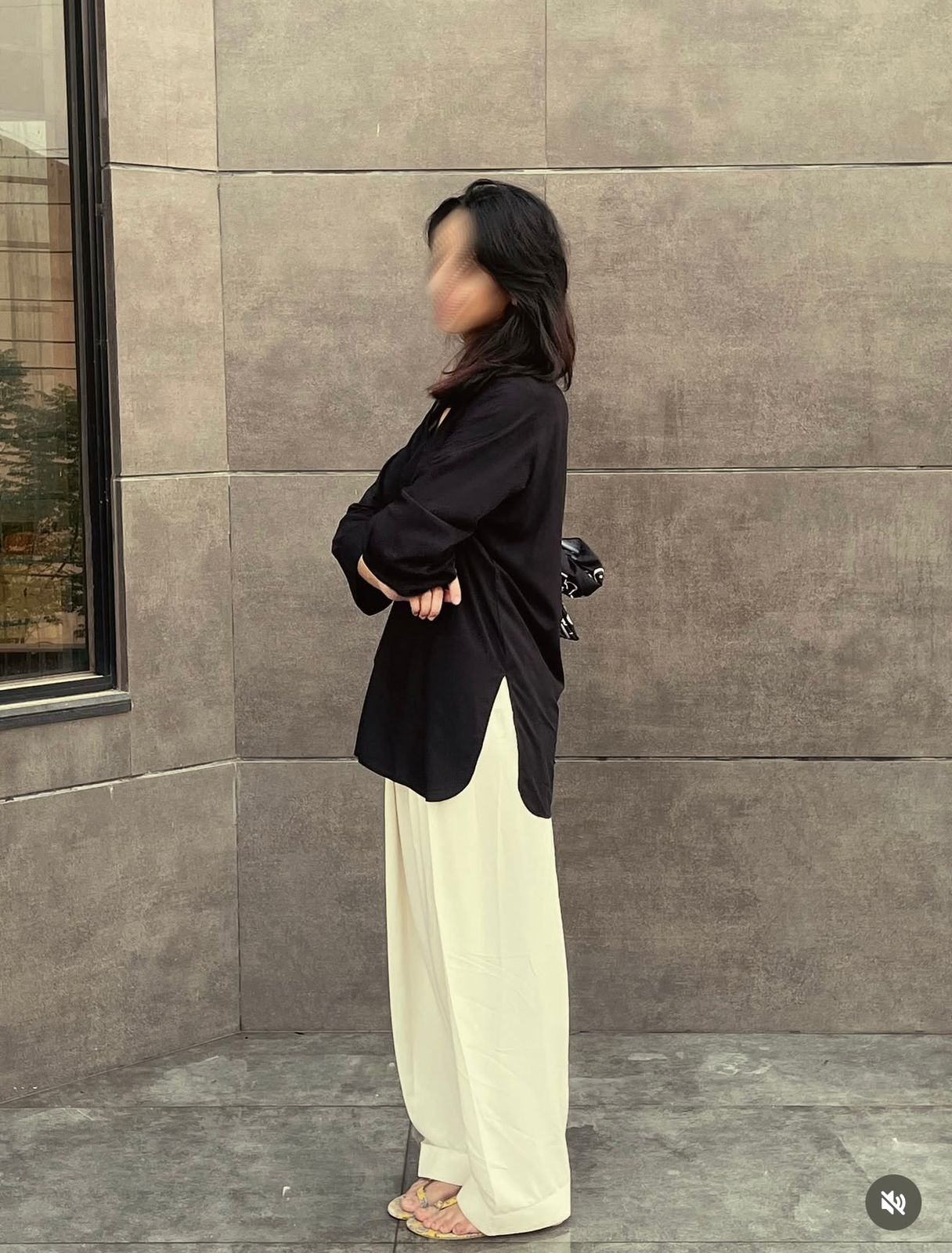 Black and White Farshi Set - Image 6