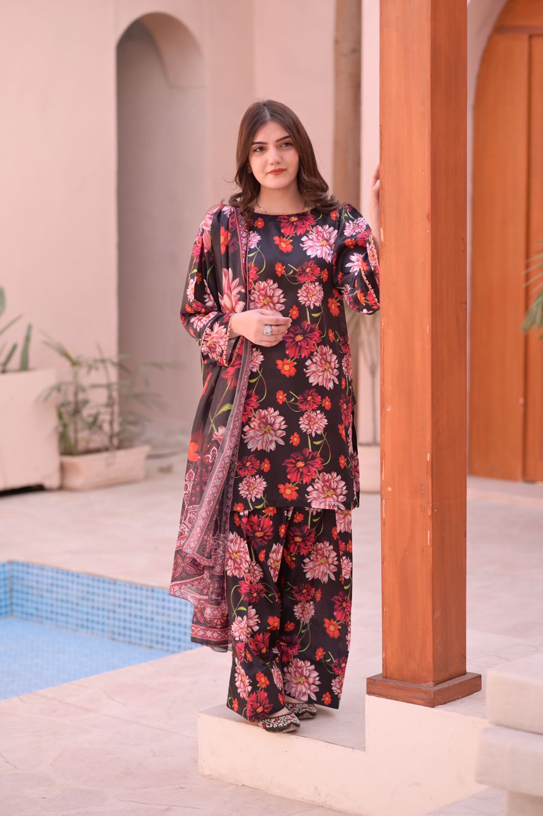 3PC-Black Floral Farshi Set - Image 3
