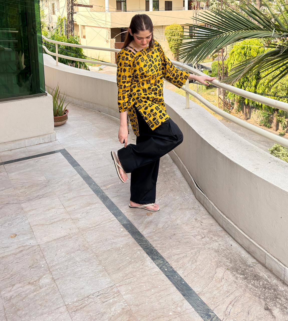 Doria Lawn-Mustard Black Floral (SHIRT) - Image 3