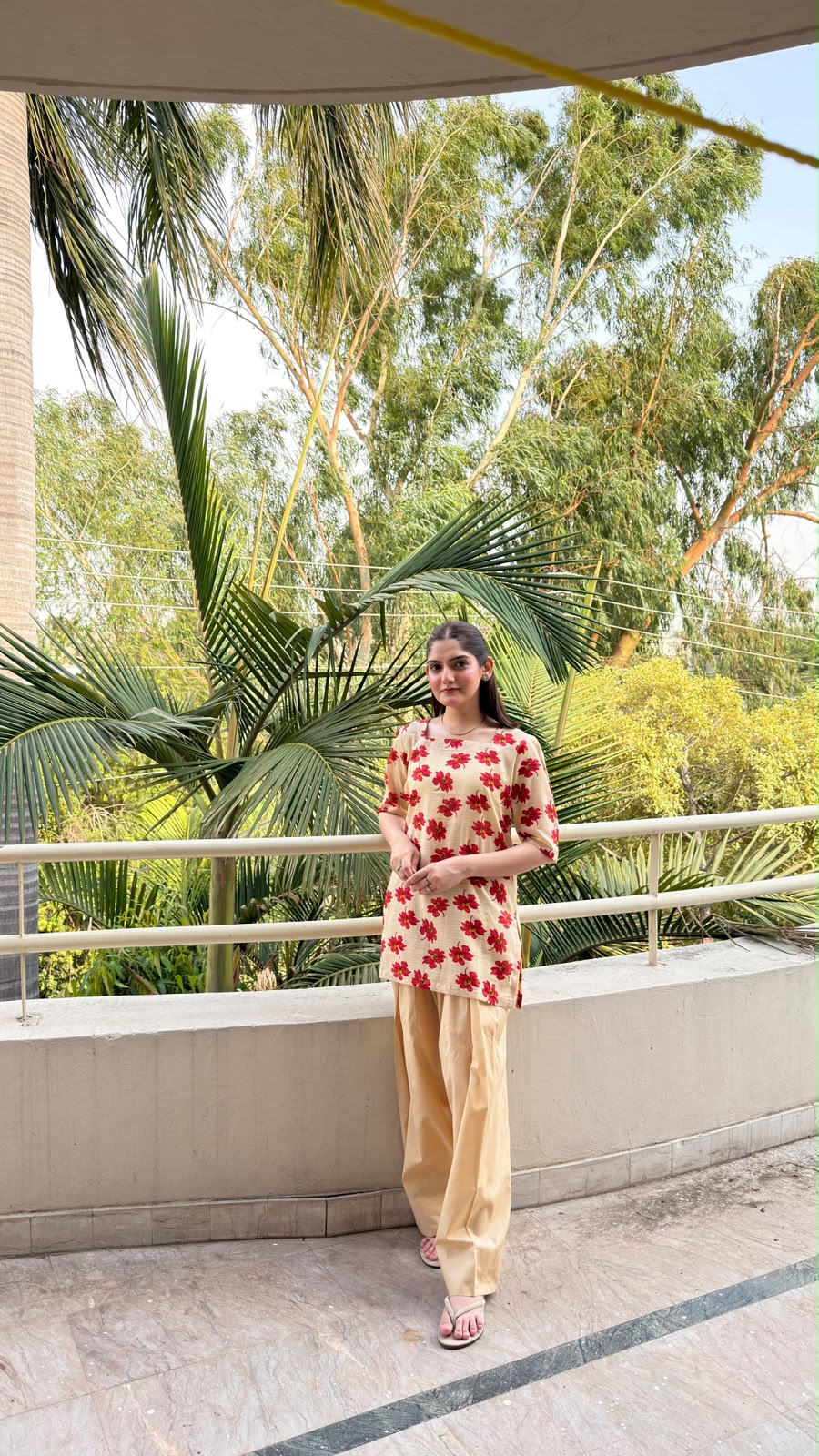 Lawn-Red Floral Corset (SHIRT) - Image 6