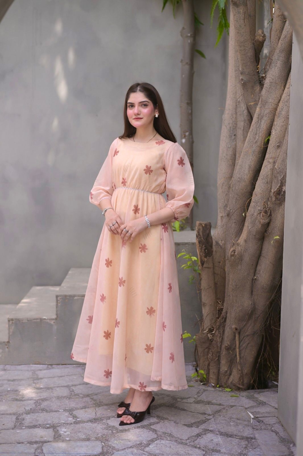 Beige Floral dress - Image 7