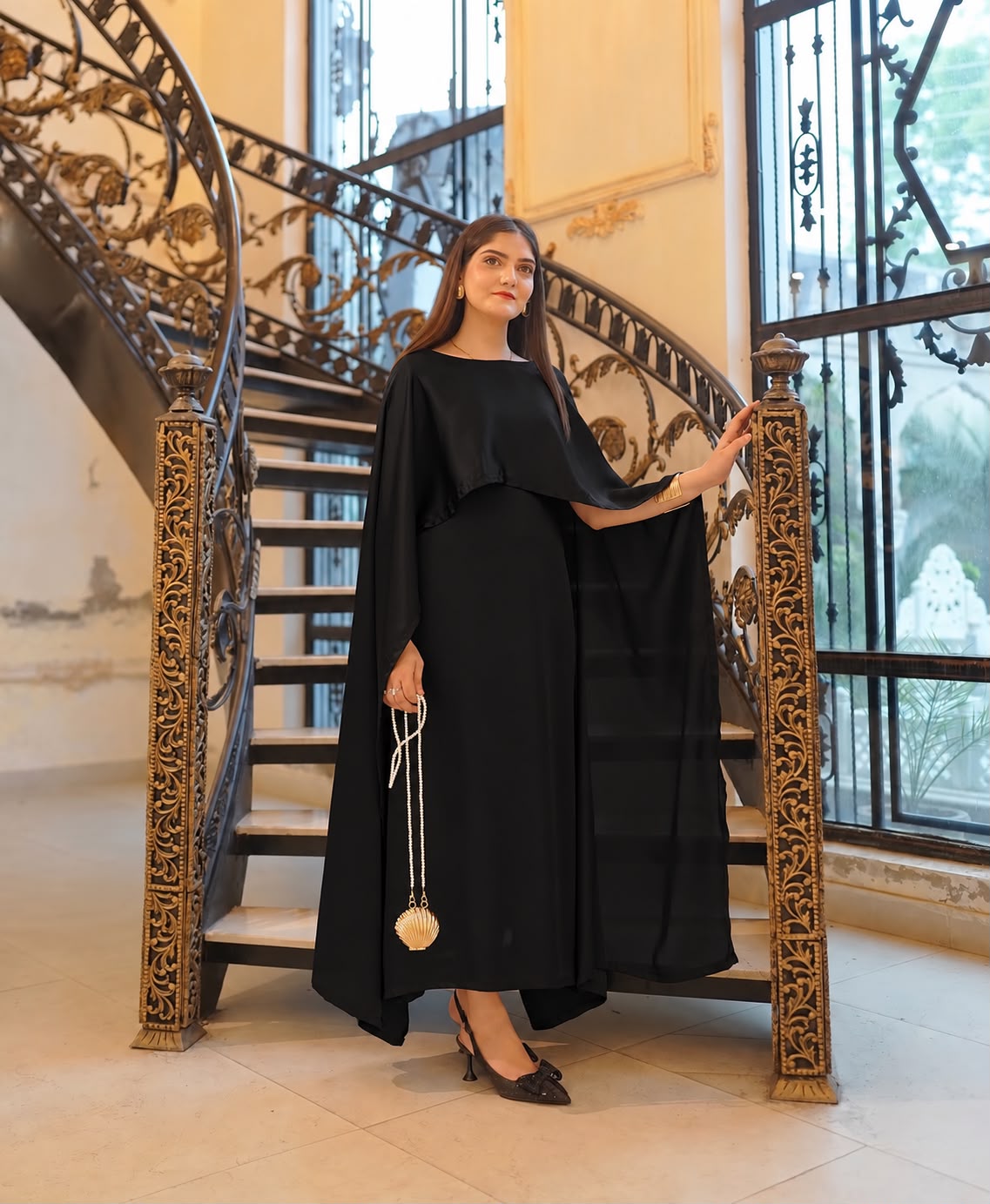 Shamooz Silk-Black Aloruh Dress. - Image 2